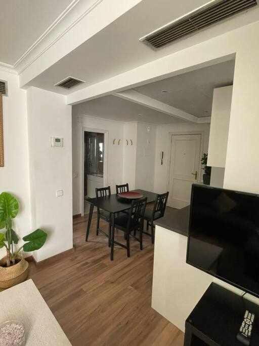 Apartamento IV Alcalaretiro Ideal Parejas Madrid Exterior foto